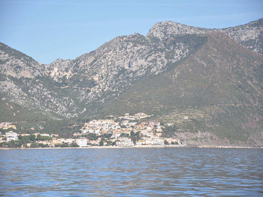 Hotel L'Oasi Cala Gonone Εξωτερικό φωτογραφία